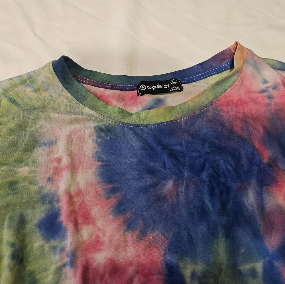 Set Of Two Girls Tees- Camel Fitted And Tie-Dye- Large (10-12)